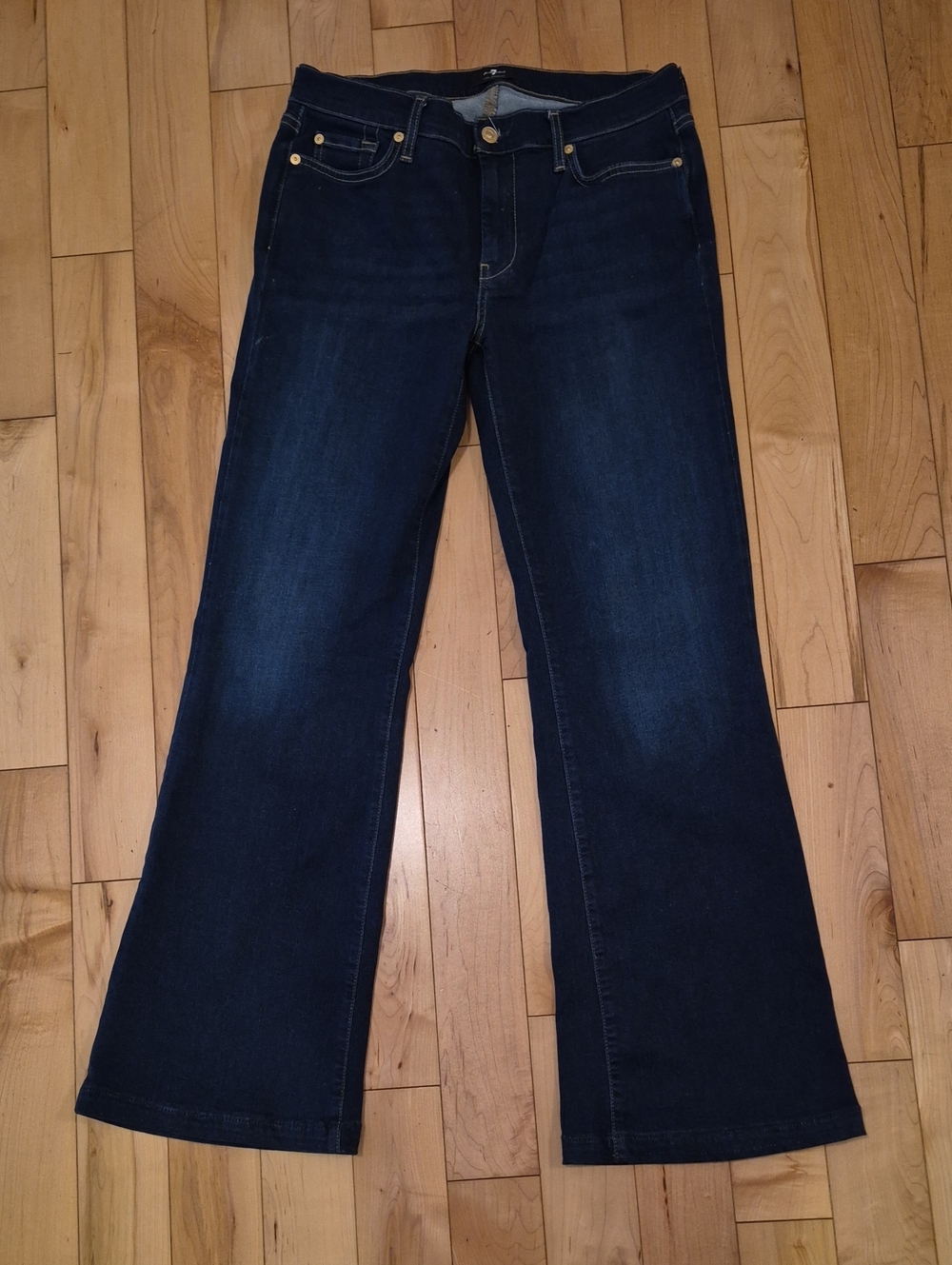 7 For All Mankind Women's Size 30 Dojo Flared Jeans